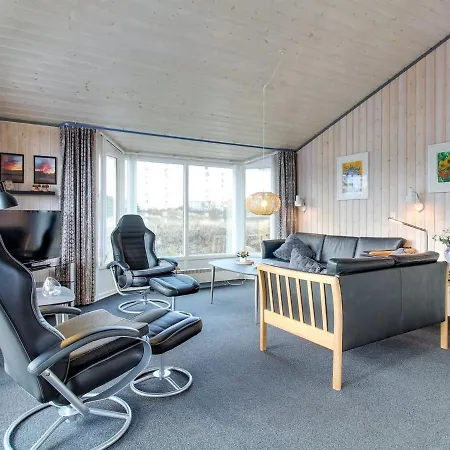 Elsbeth - 500m From The Sea By Interhome *