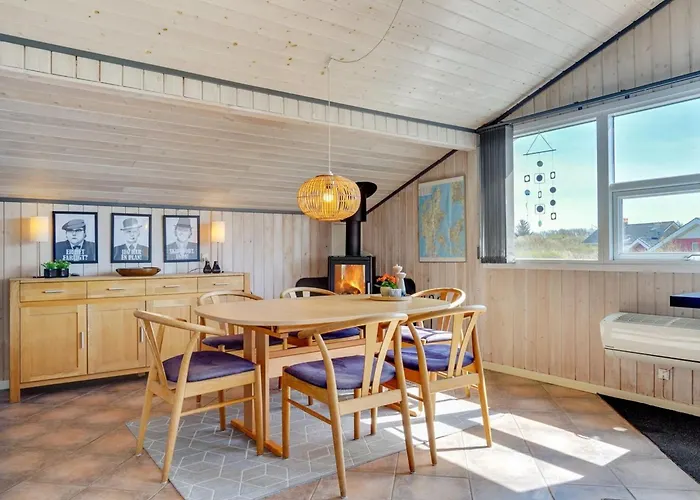 Elsbeth - 500m From The Sea By Interhome Lakolk